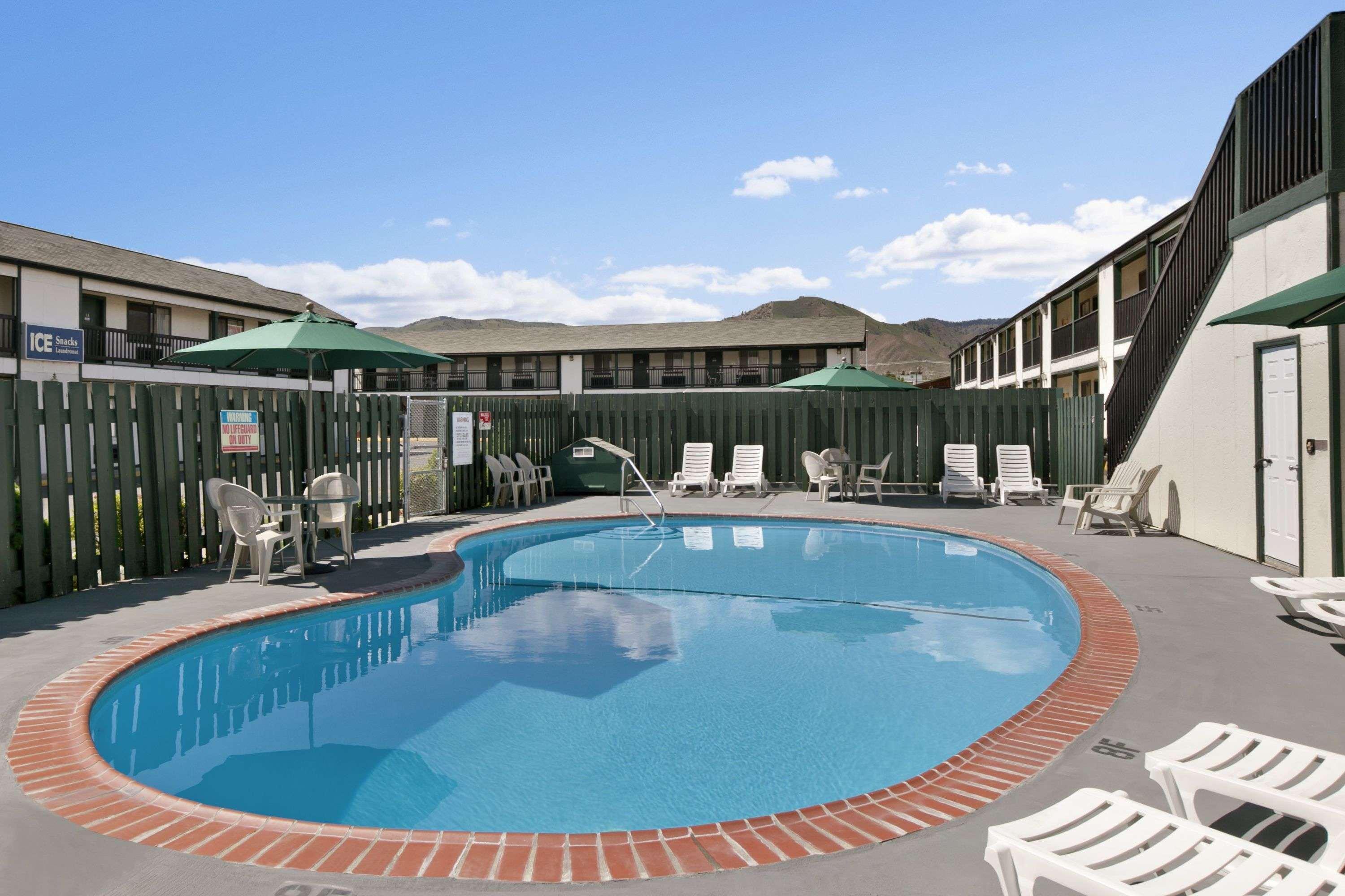 Travelodge By Wyndham Wenatchee Dış mekan fotoğraf